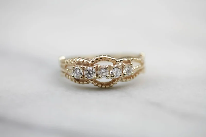 gold rings for women -Five Diamond Gold Ring with Twist Details