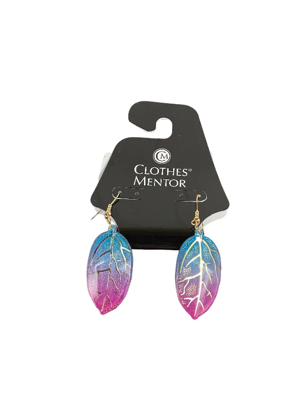 custom engraved earrings -Earrings Dangle/drop By Clothes Mentor