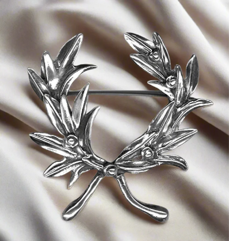 Kotinos Olive leaf Wreath brooch in sterling Silver (K-01)