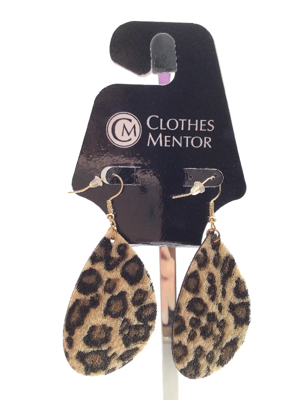 chunky earrings for women -Earrings Hoop By Clothes Mentor