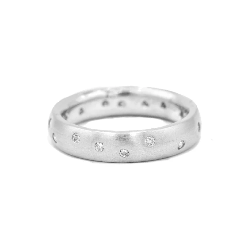 silver rings for women -14kw Scatter Flush Diamond Band