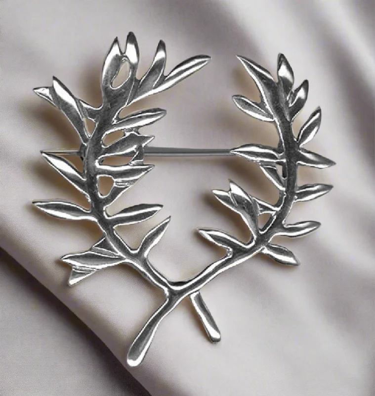 Kotinos Olive leaf Wreath brooch in sterling Silver (K-35)