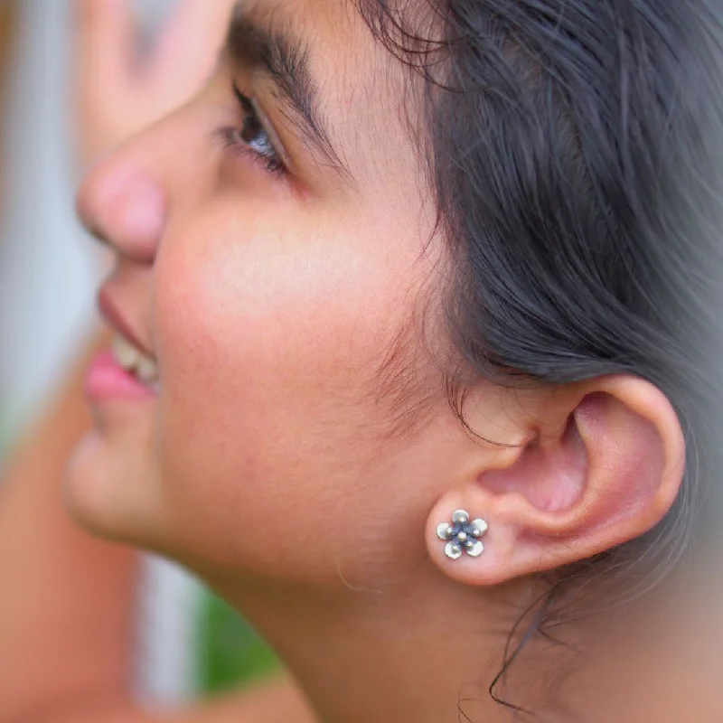 simple gold earrings for women -Buttercup Flower Studs (Kids)