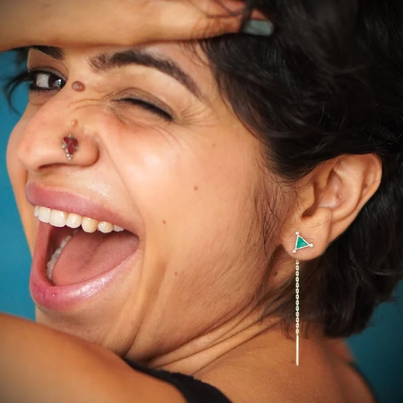 handmade earrings for women -Trikone Sui Dhaaga