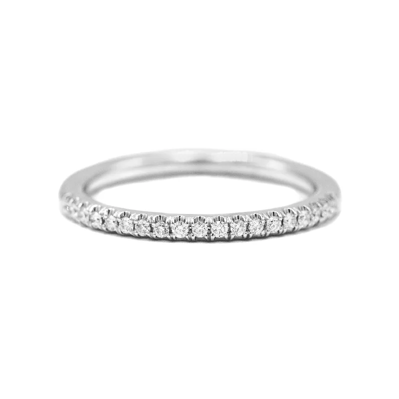 wedding rings for couples -18kw .12ctw Single Row Diamond Band